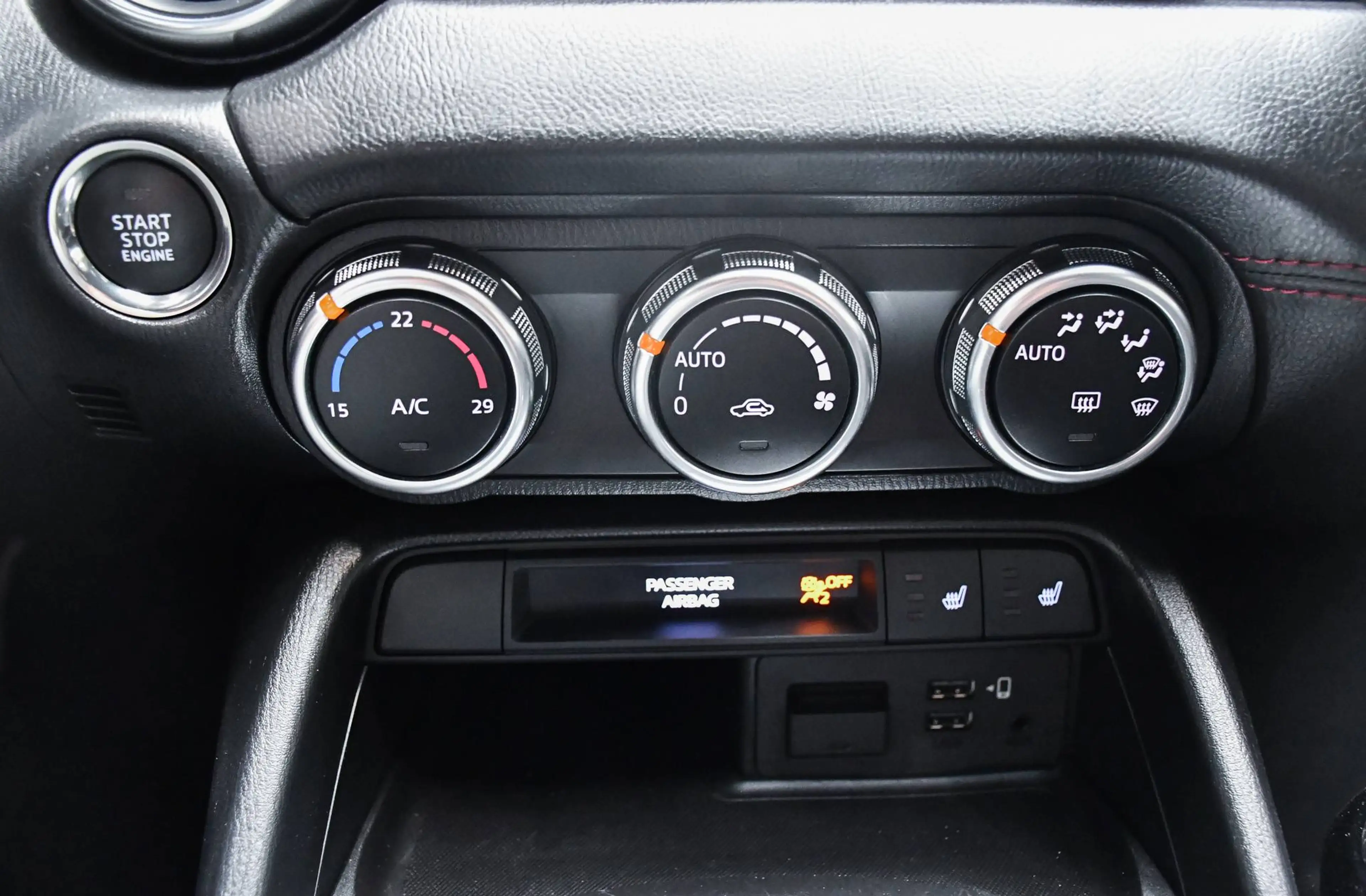 Mazda MX-5 MX-5 Cabriolet 2.0i Skyactiv-G Skycruise - NAVIGATIE / CAMERA / SMARTLINK / PDC / CC — photo 14