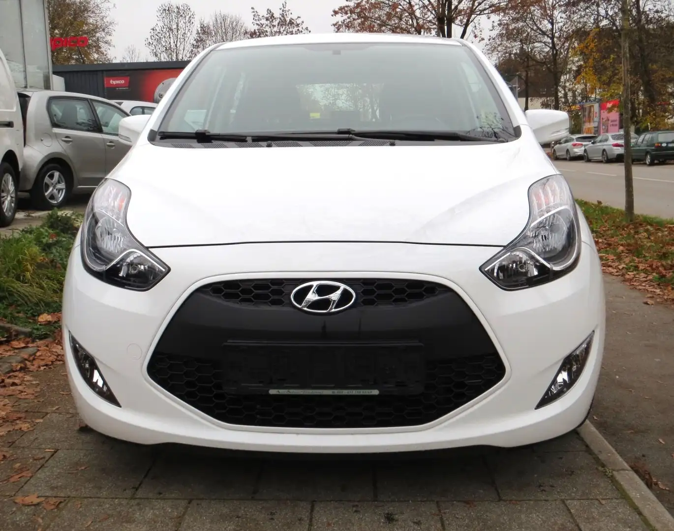 Hyundai iX20 38.850km Weiß - 2