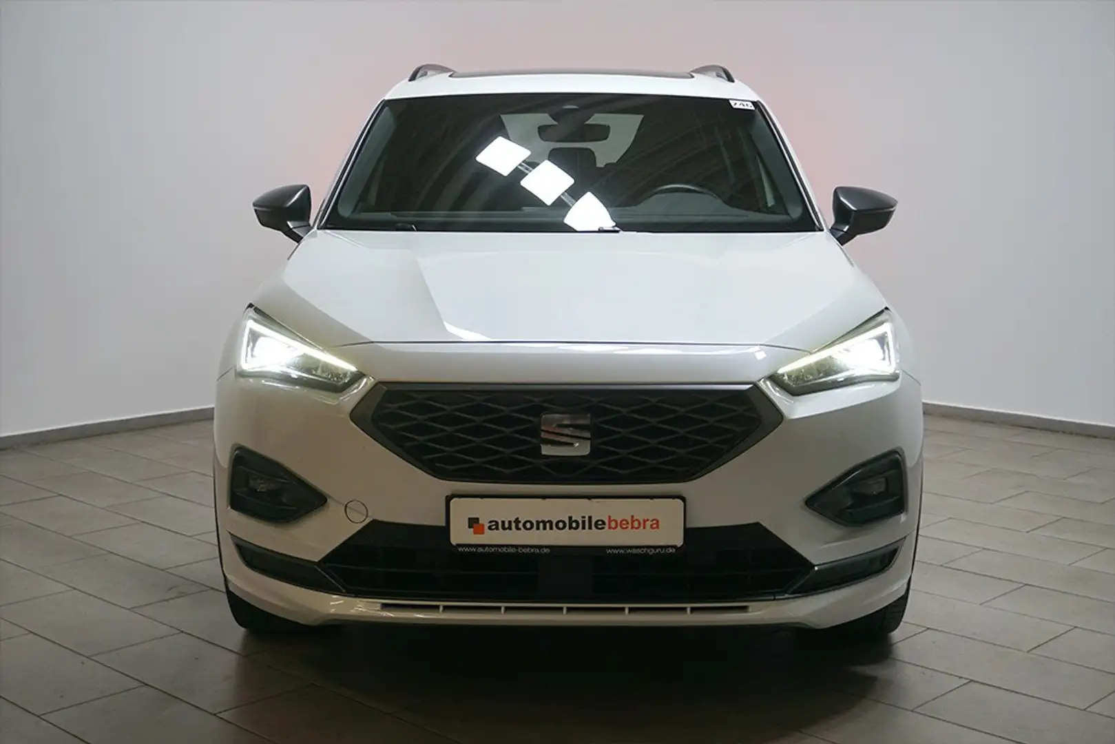 SEAT Tarraco 2.0TSI DSG FR-Line 4Drive 7-Sitzer Sthz Weiß - 2
