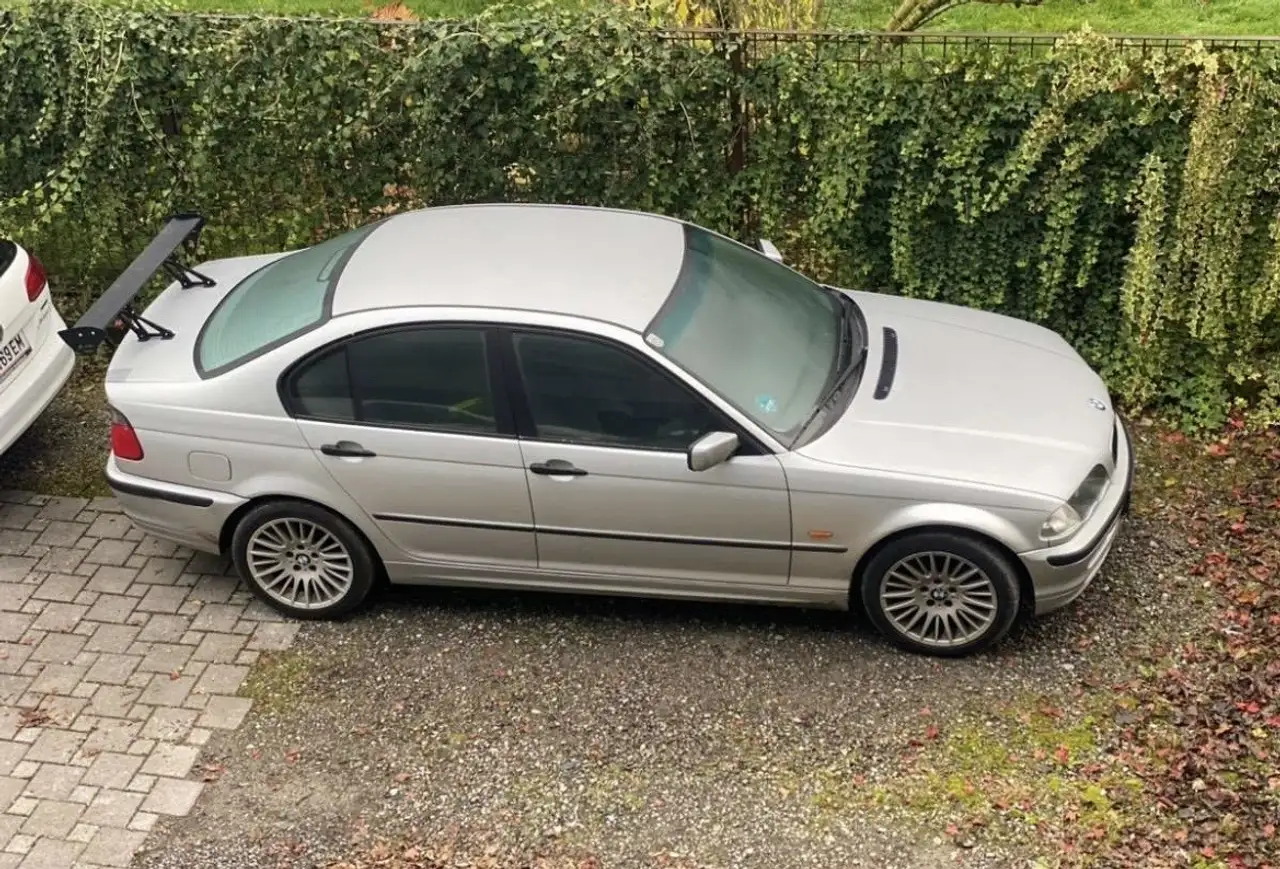 BMW 316i, foto 4