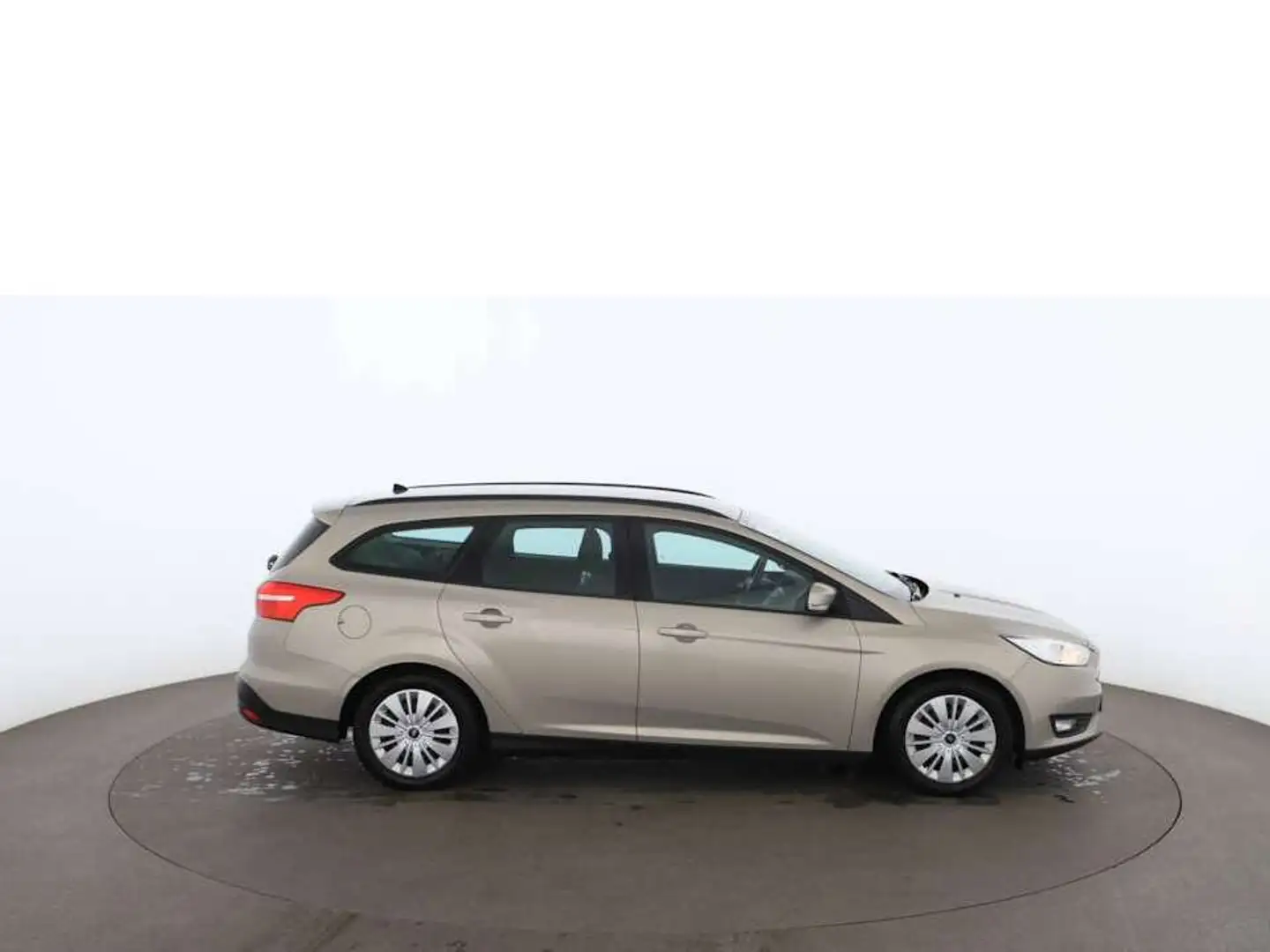 Ford Focus Turnier 1.0 EcoBoost SITZHZG KLIMA TEMP Beige - 2
