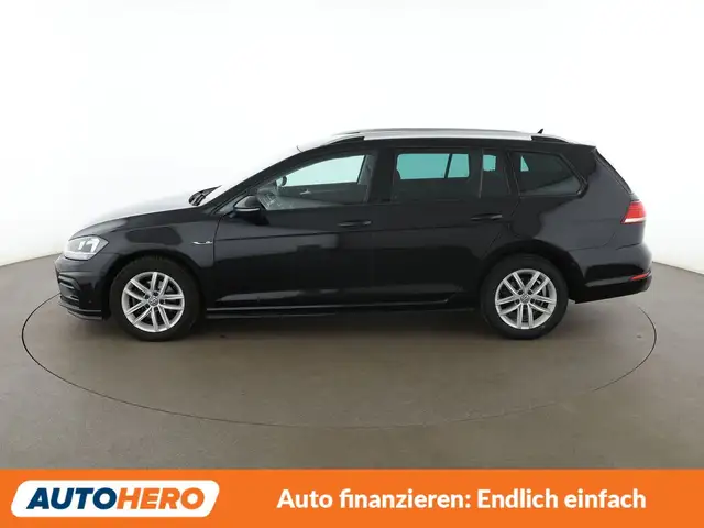 Volkswagen Golf view 3