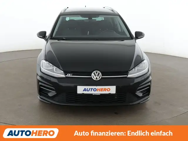 Volkswagen Golf view 9