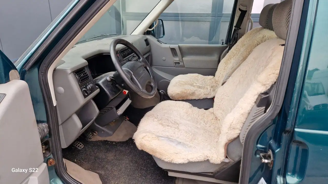 Volkswagen T4 Caravelle 2.5 syncro Schiebed. ZV eFH 1.Hand, foto 9