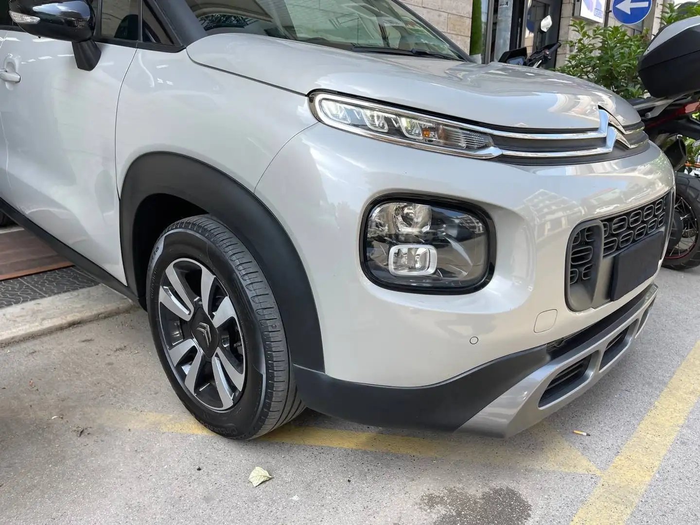 Citroen C3 C3 Aircross 1.5 bluehdi Shine s Gris - 2