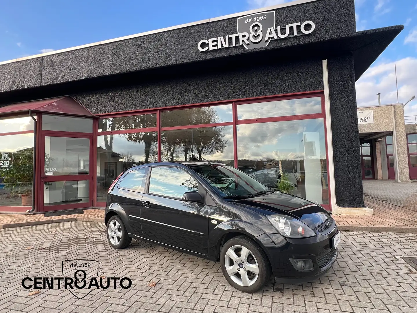 Ford Fiesta 3p 1.2 Titanium Noir - 1