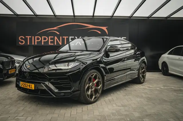 Lamborghini Urus Urus Zwart