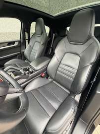 Porsche Cayenne Cayenne Coupé E-Hybrid 3.0 Turbo V6 S (382 kW)