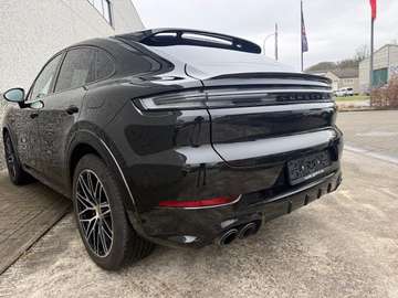 Porsche Cayenne Cayenne Coupé E-Hybrid 3.0 Turbo V6 S (382 kW)