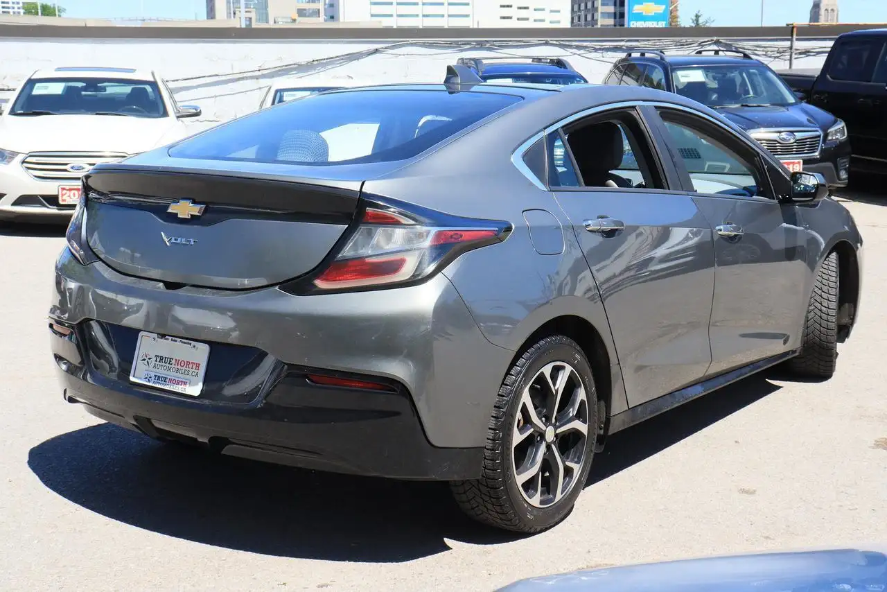 Chevrolet Volt photo Chevrolet Volt
