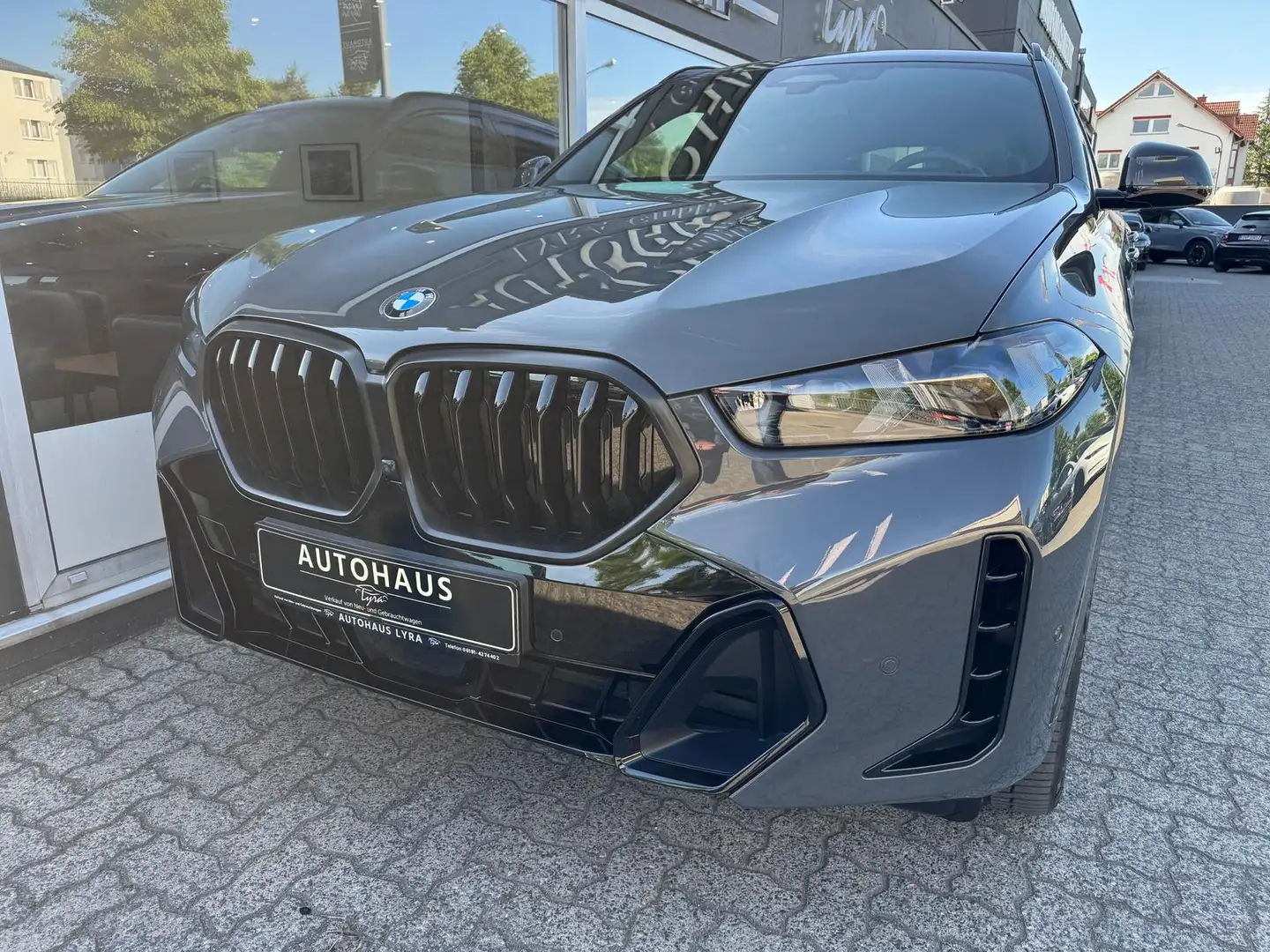 BMW X6 40d xDrive M-Sport Pro*LED*PANO*H&K*AHK*360°K Grau - 2