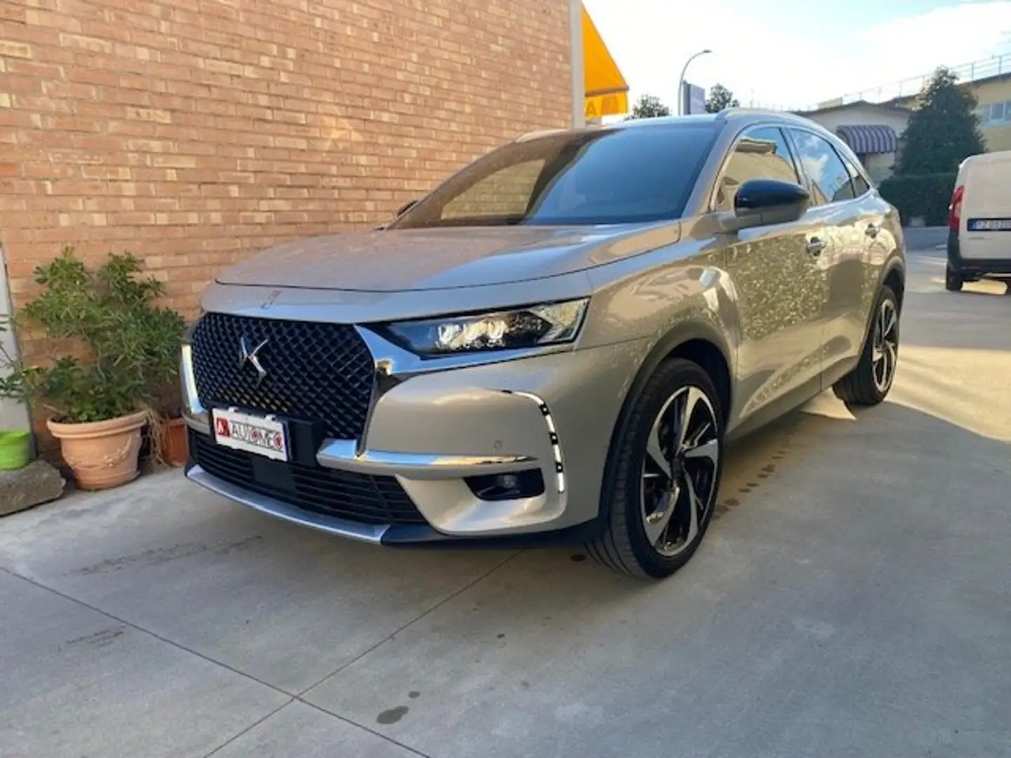 DS Automobiles DS 7 Crossback DS7 Crossback DS7 1.5 bluehdi Automatico Grijs - 1