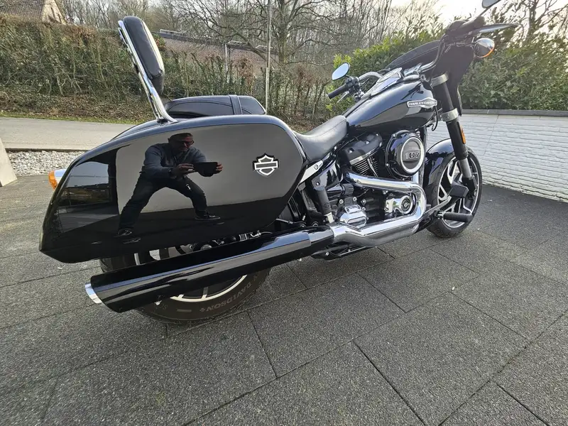 Harley-Davidson Sport Glide - foto 6