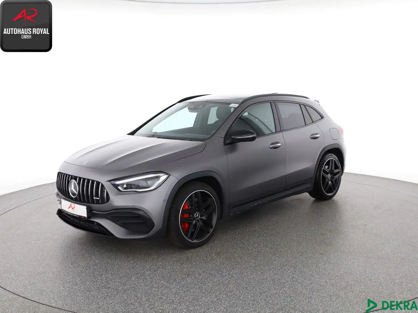Mercedes-Benz GLA 35 AMG GLA 35 AMG 4M NIGHT MAGNO MULTIBEAM,BURMESTER,SH Grau - 1