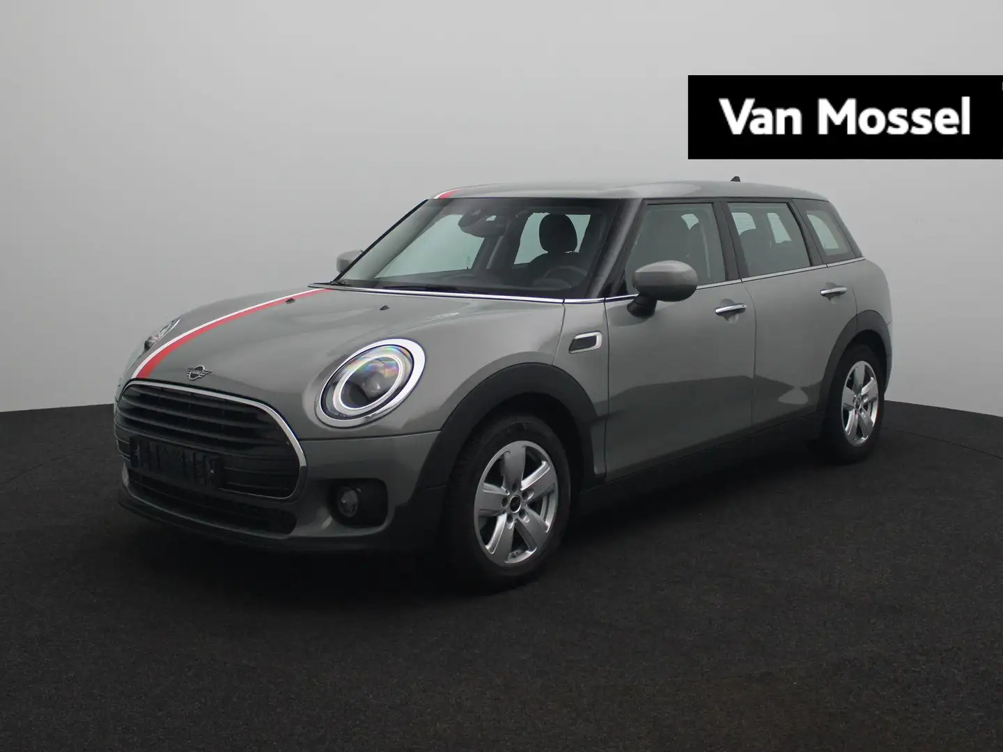 MINI Cooper Clubman Mini 1.5 Essential Aut. | Navigatie | LMV | Xenon Grijs - 1