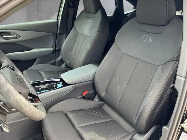 Audi Q3 TFSI quattro 150 kW intense Ansicht 18