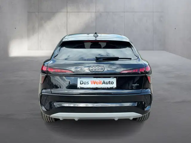 Audi Q3 TFSI quattro 150 kW intense Ansicht 4
