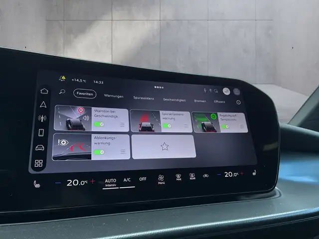 Audi Q3 TFSI quattro 150 kW intense Ansicht 29