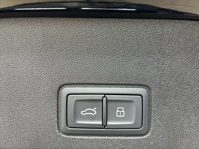 Audi Q3 TFSI quattro 150 kW intense Ansicht 15