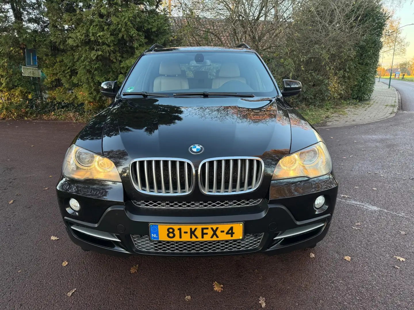 BMW X5 XDrive30i High Executive / Navi / Xenon / Leder / Negro - 2