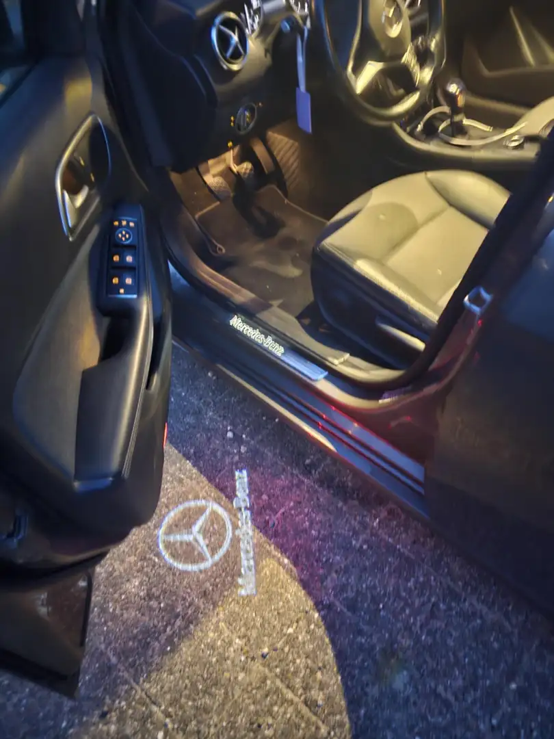 Mercedes-Benz A 180 Ambition Grijs - 2