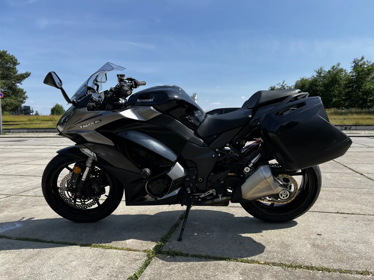 Kawasaki Z 1000 Z1000SX mit ABS, Traktionskontrolle, Koffern, LED Noir - 2