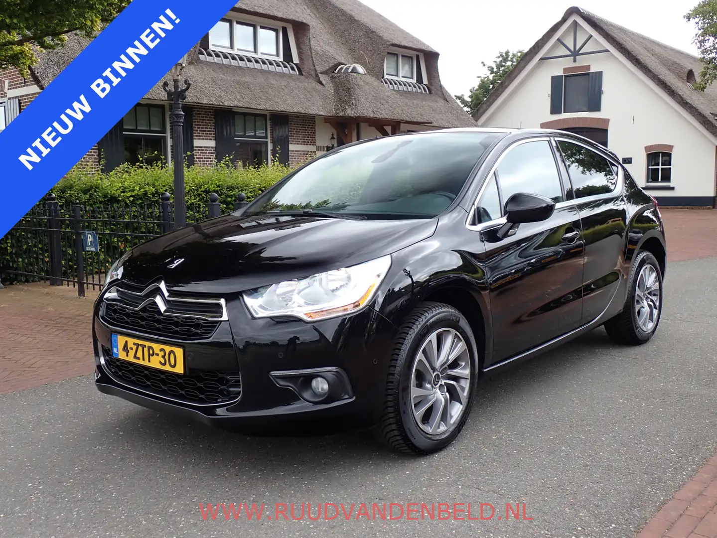 DS Automobiles DS 4 1.6 VTi SPORTSTOEL+MASSAGE/NAVI/TREKHAAK 1e EIGENA Zwart - 1
