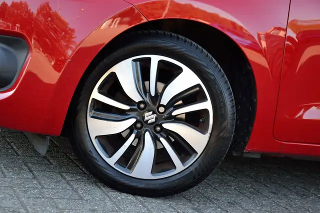 Suzuki Swift view 5