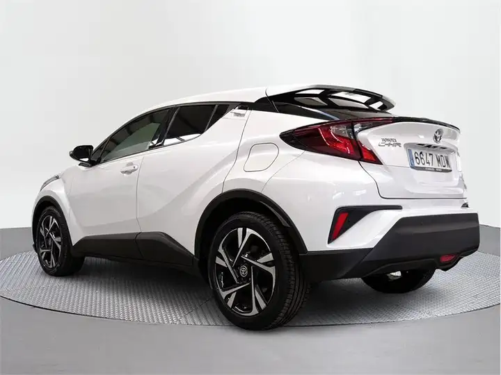 Toyota C-HR 125H Advance Connect 2023, foto 2