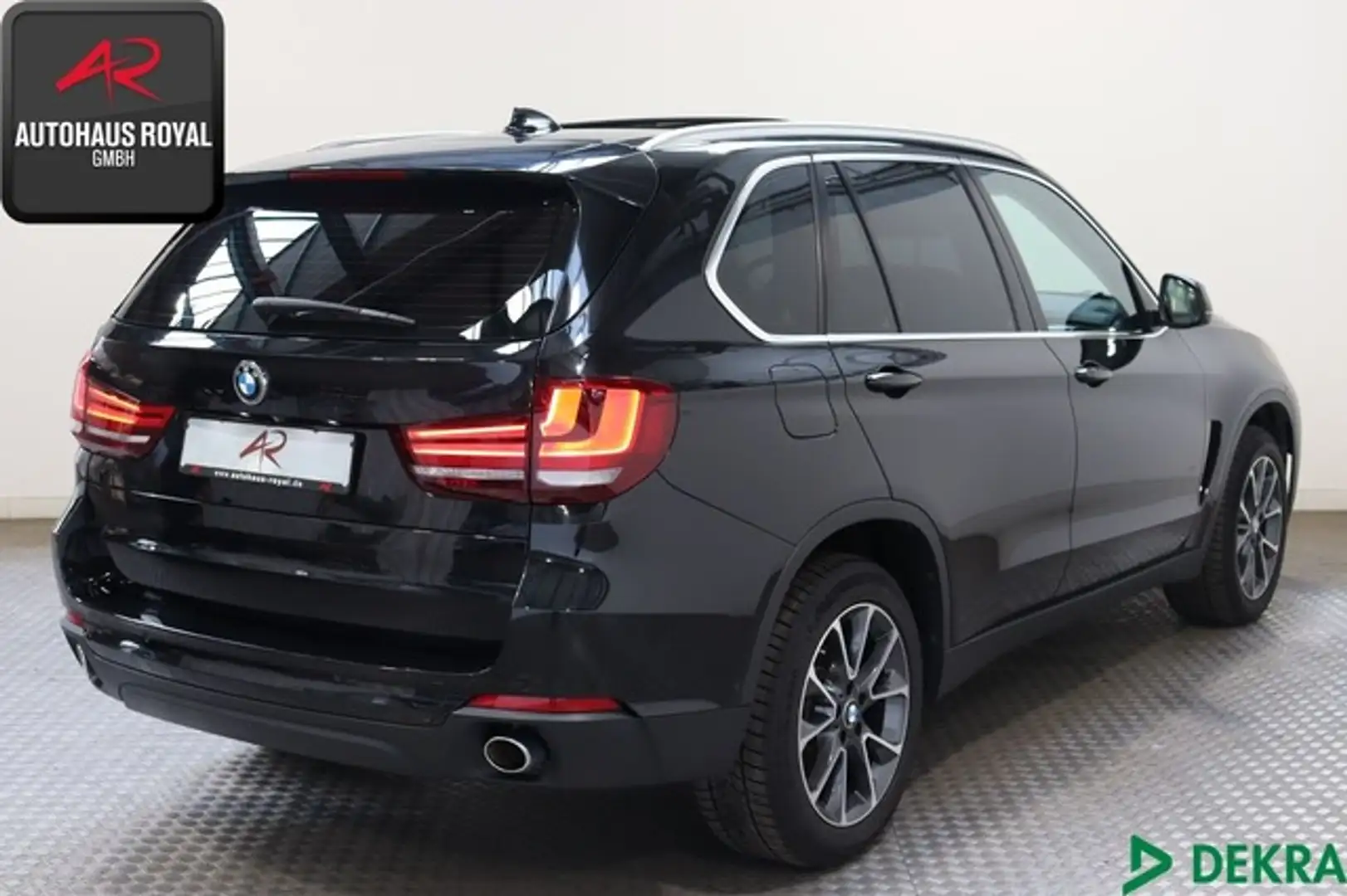 BMW X5 xDrive30d PANO,HUD,NAVPROF,KAMERA,SCHECKHEFT Schwarz - 2