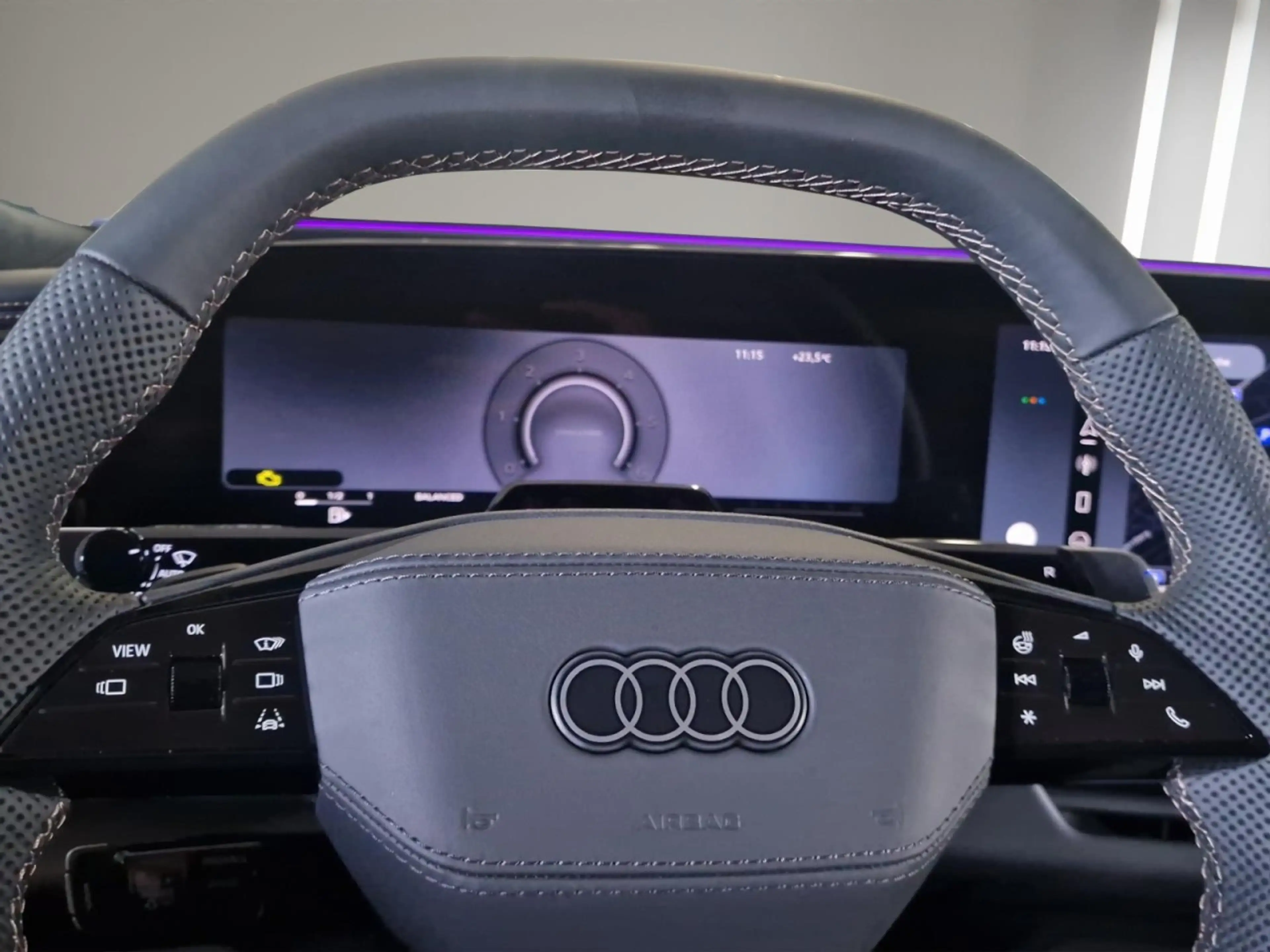 Audi Q7 SUV TDI quattro tiptronic Luft B&O Shz Klima Navi — photo 11