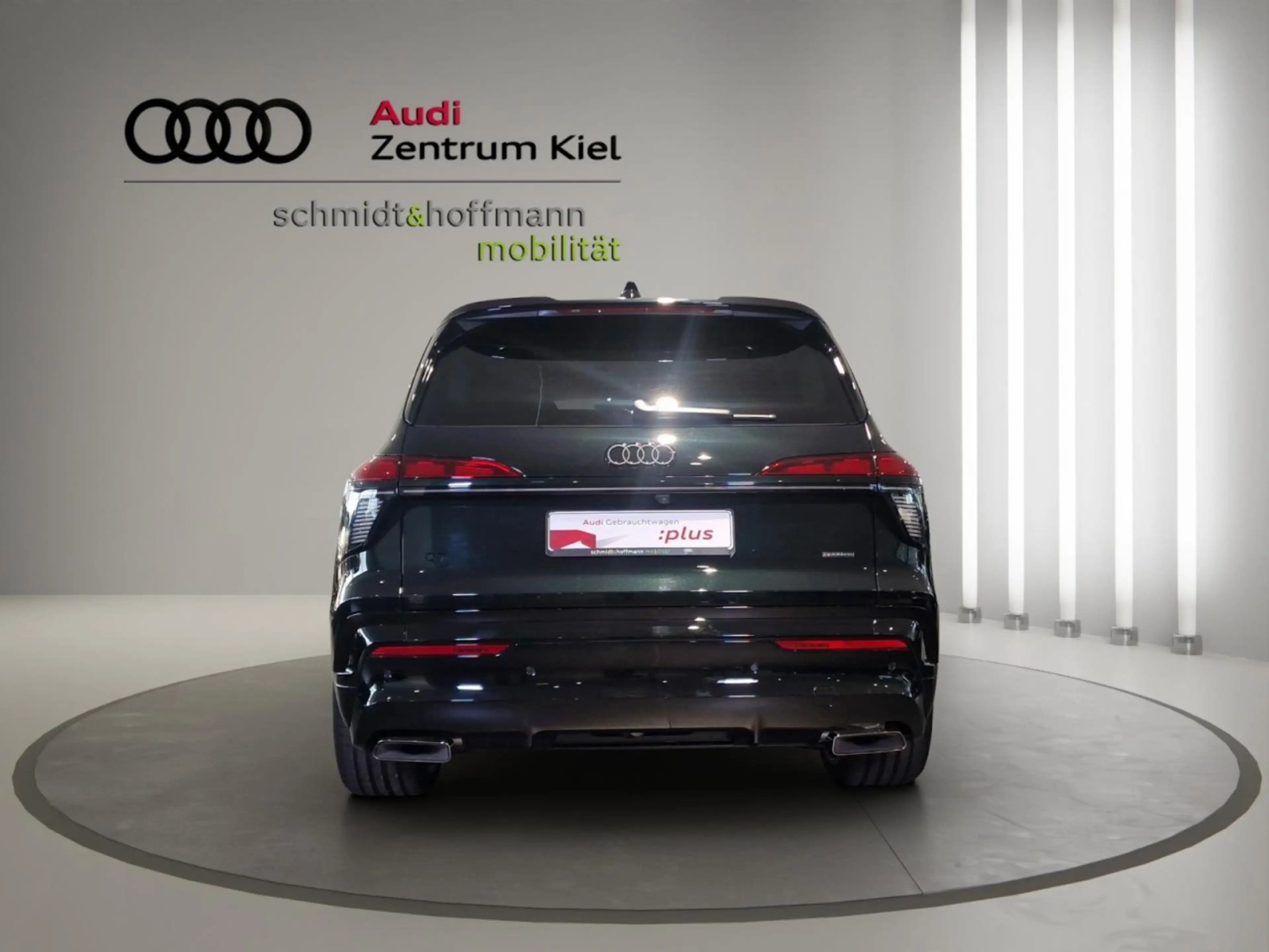 Audi Q7 SUV TDI quattro tiptronic Luft B&O Shz Klima Navi — photo 5