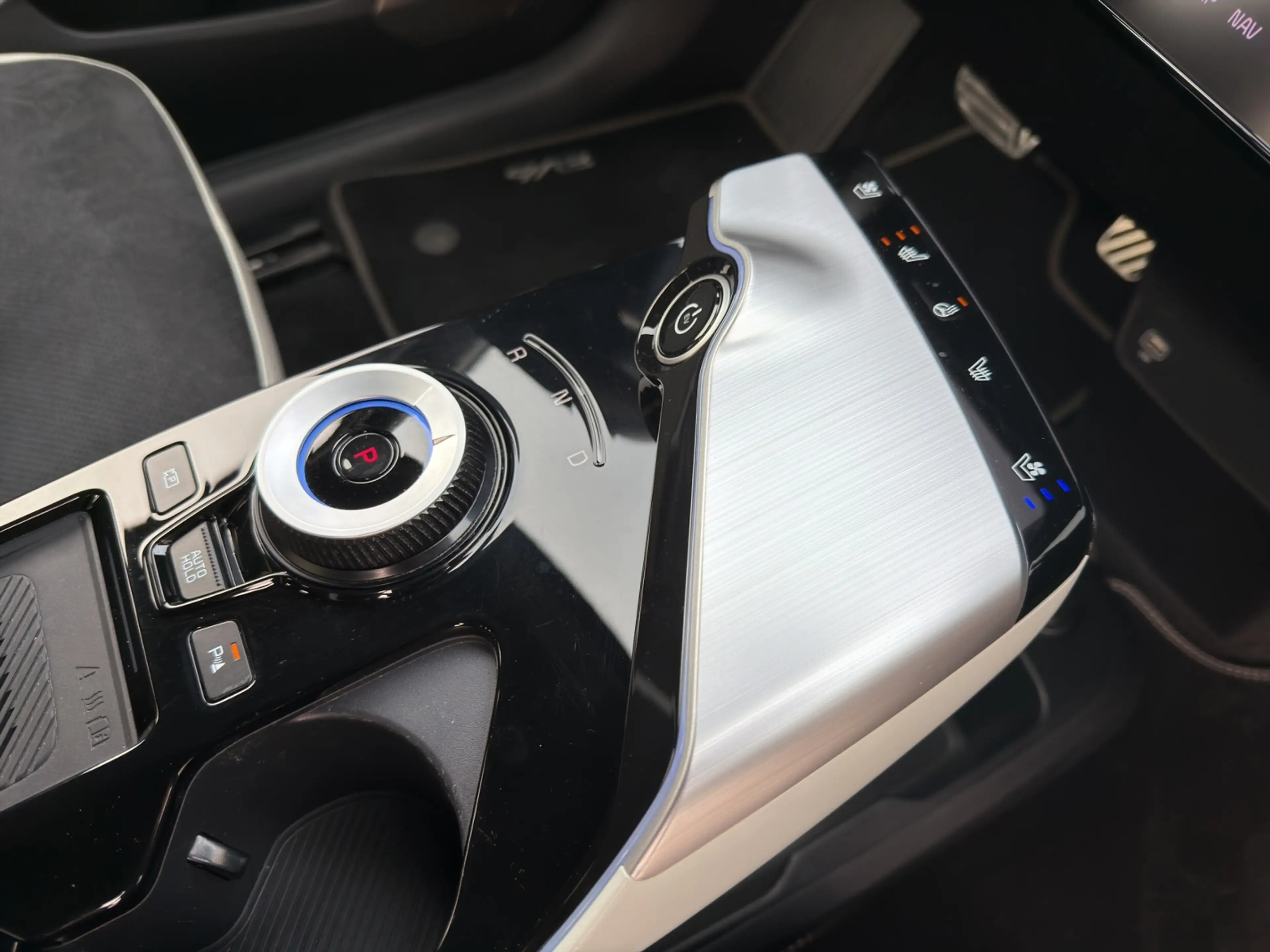 Kia EV6 77,4 kWh GT Line 4WD *KAMERA SHZ* — photo 15