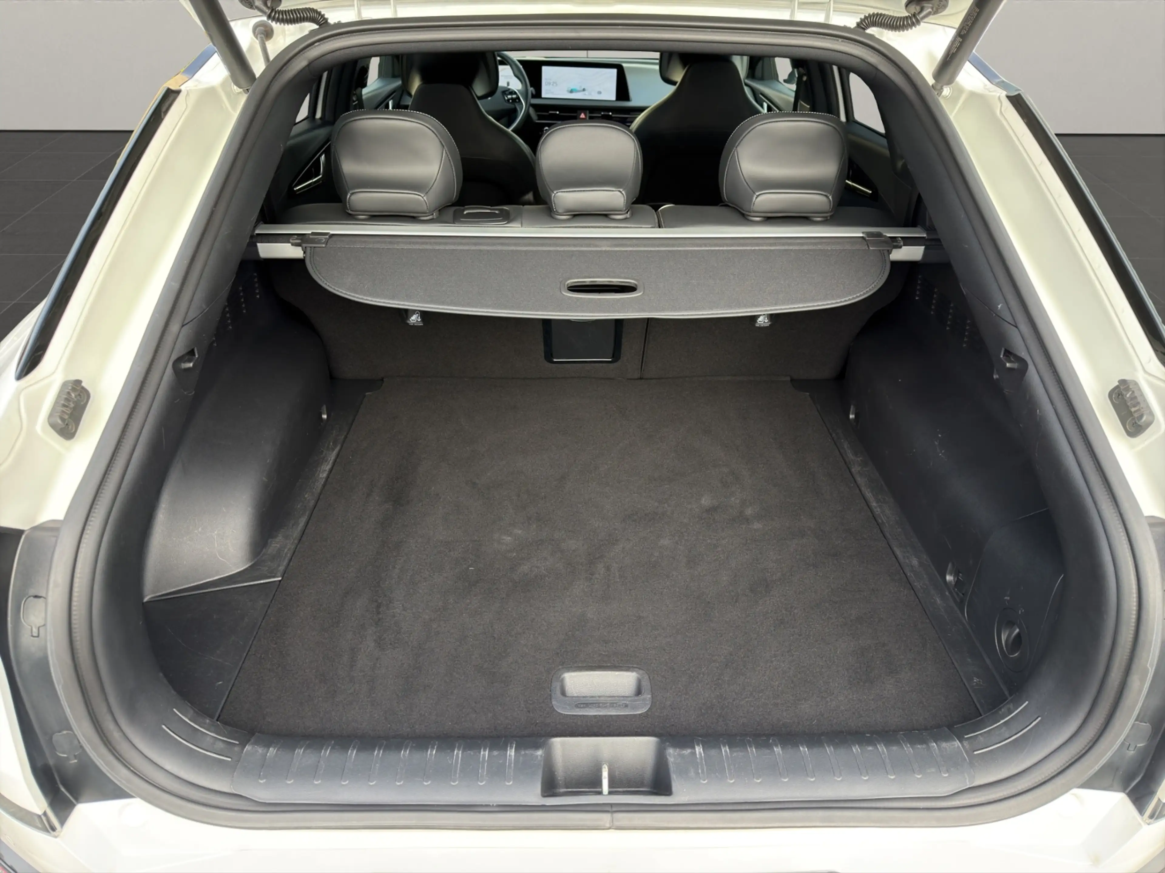 Kia EV6 77,4 kWh GT Line 4WD *KAMERA SHZ* — photo 9