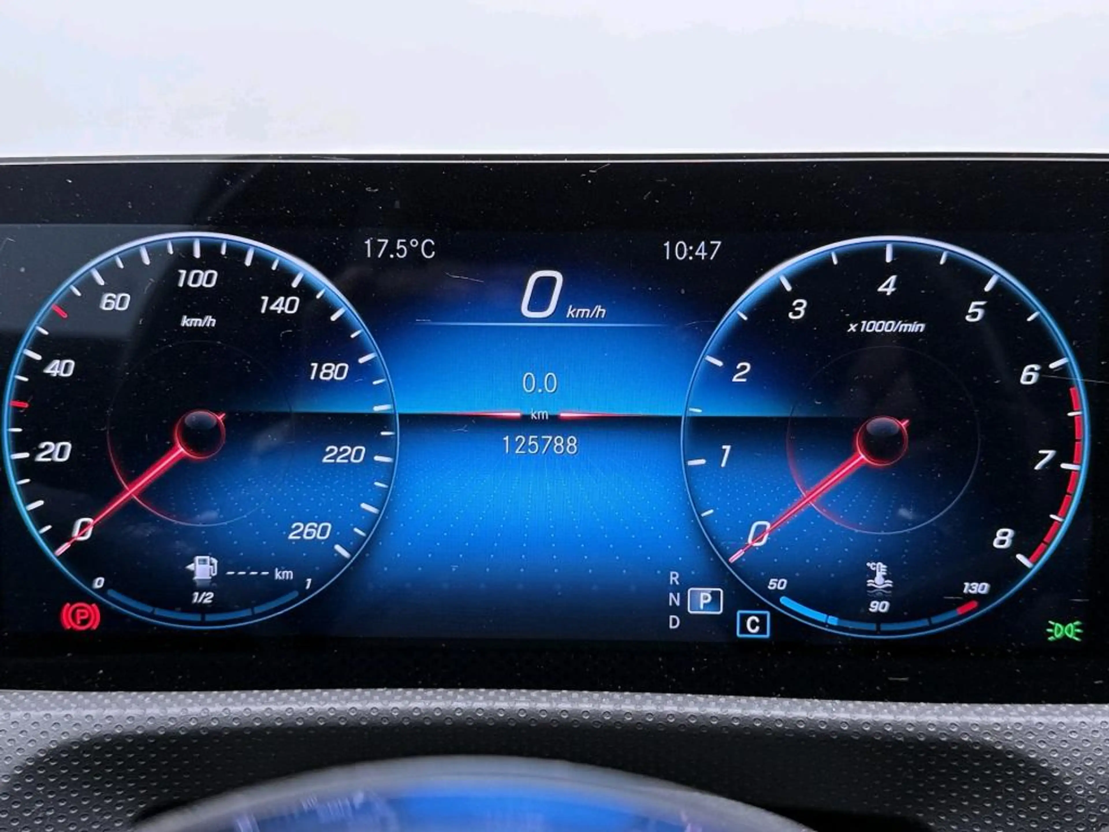 Mercedes-Benz CLA 200 Shooting Brake Business Solution AMG Trekhaak | AM — photo 7