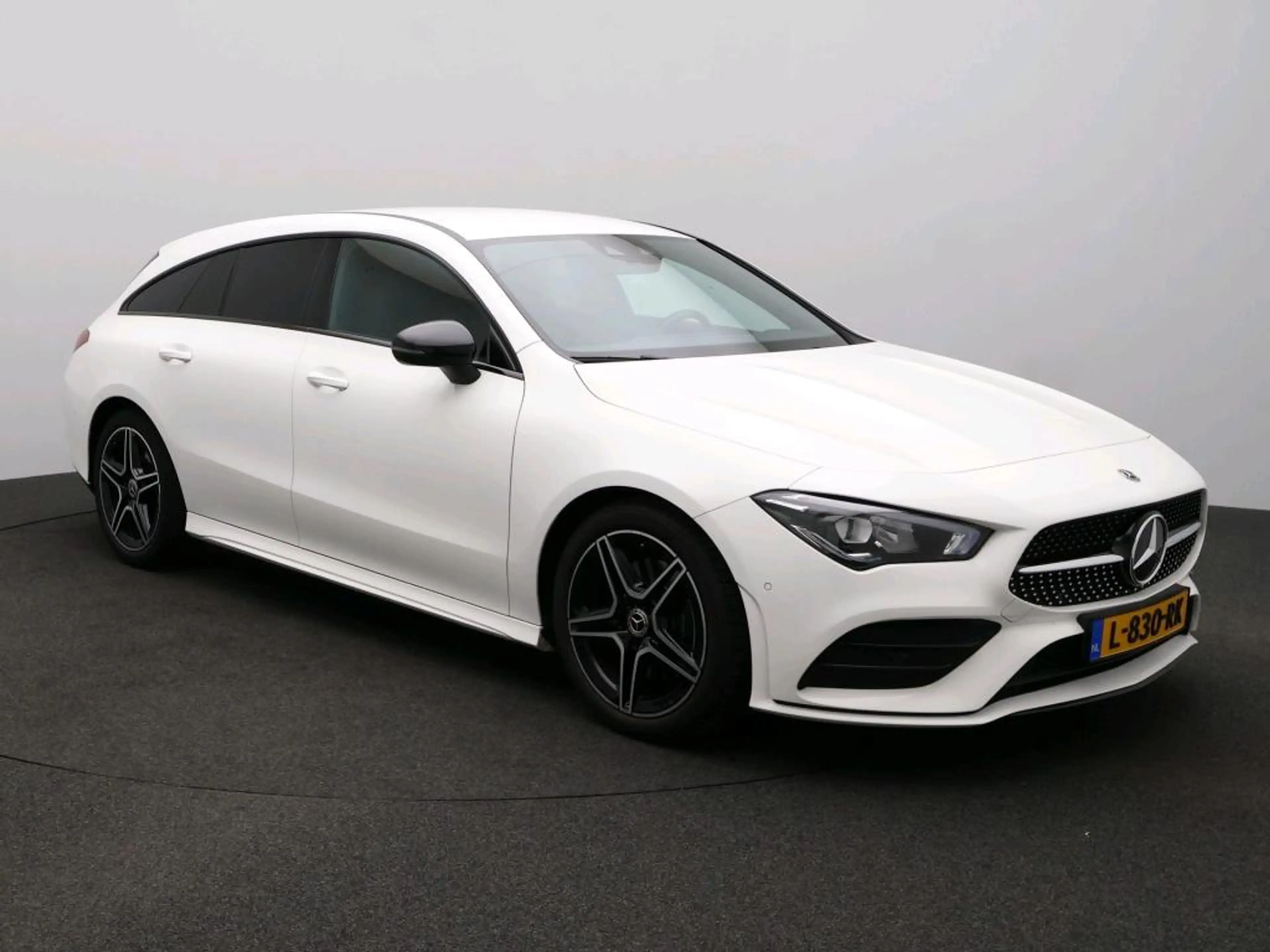 Mercedes-Benz CLA 200 Shooting Brake Business Solution AMG Trekhaak | AM — photo 3
