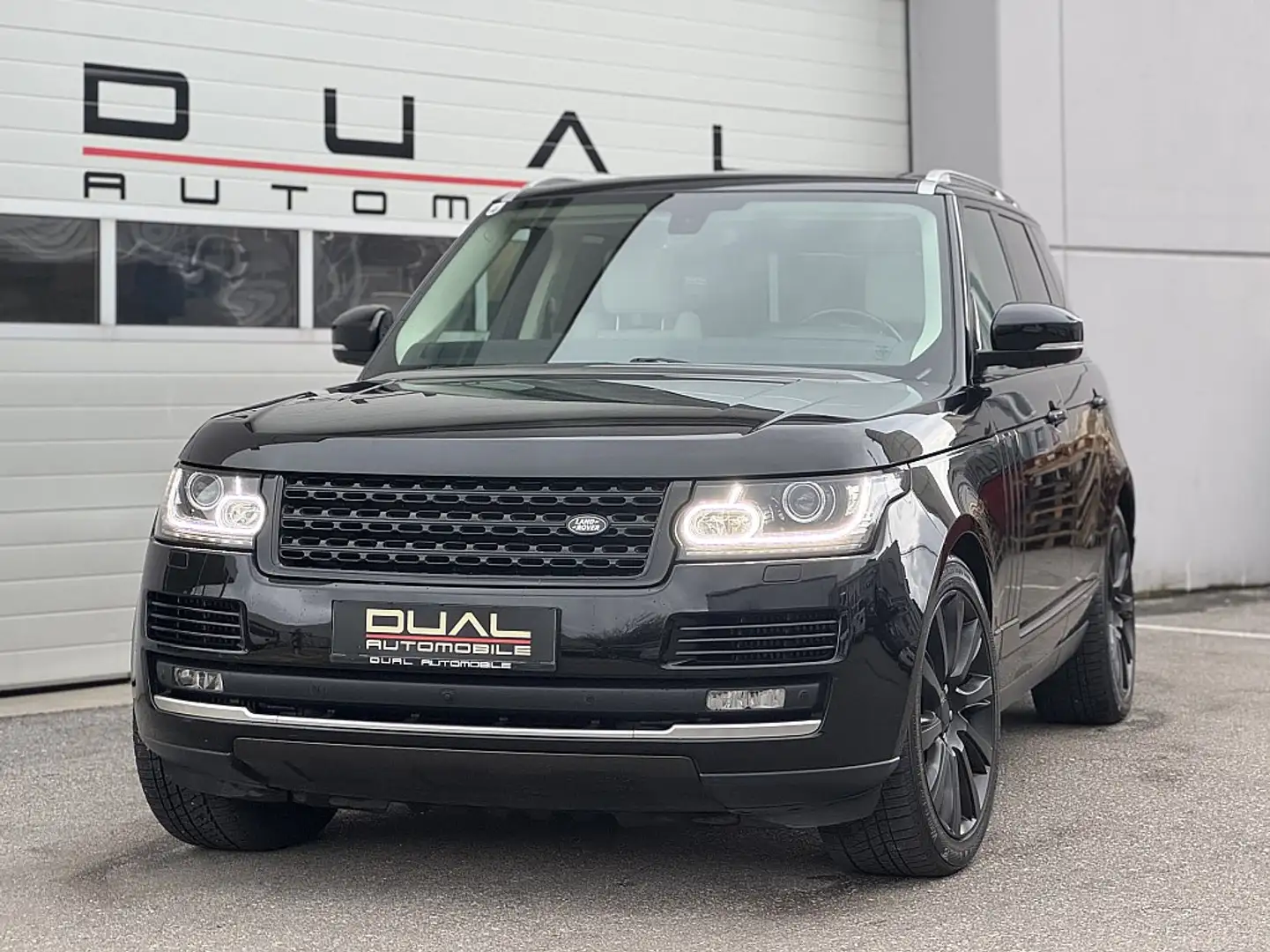 Land Rover Range Rover 4,4 SDV8 Vogue Schwarz - 1