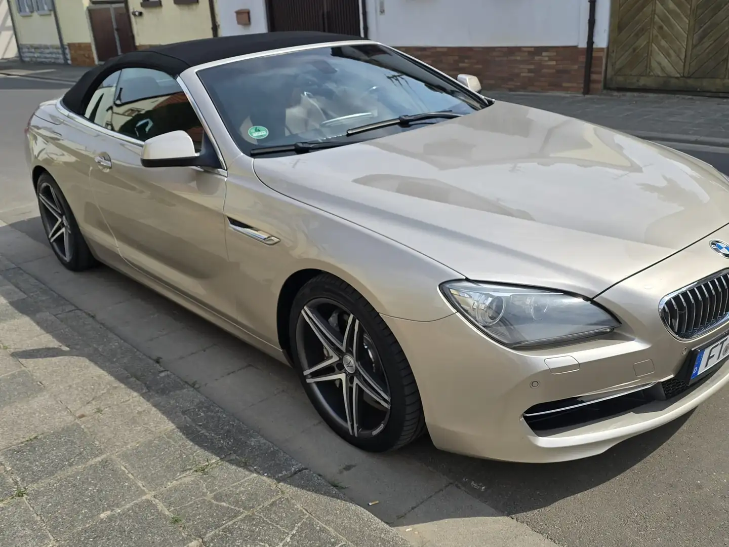 BMW 640 6er Cabrio 640i Cabrio Gold - 2