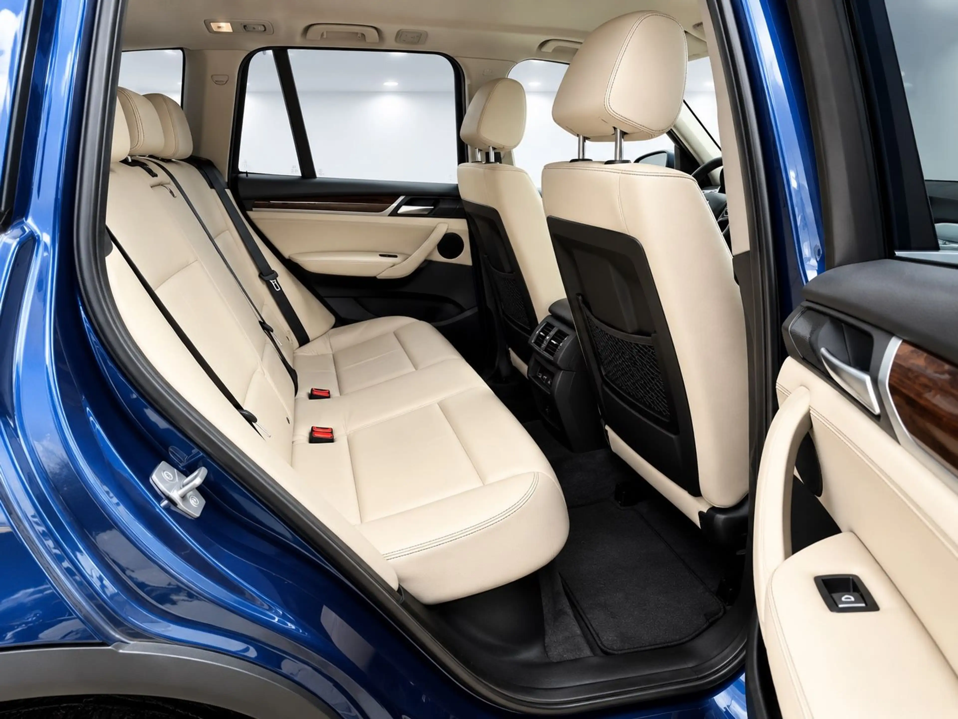 BMW X3 xDrive20 d xLine-NAVI-XEN-LEDER-HUP-BMW KD-19 — photo 13