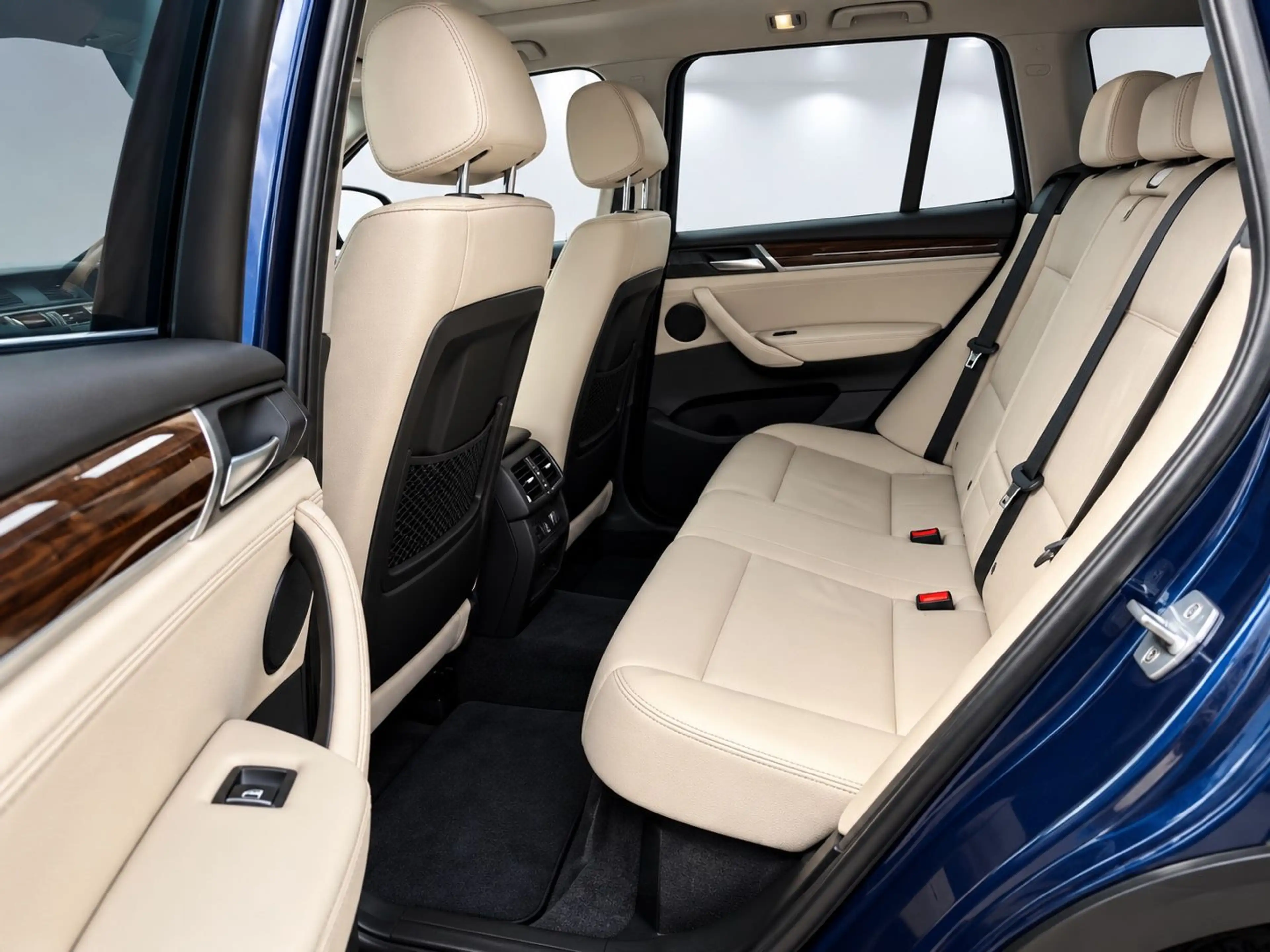 BMW X3 xDrive20 d xLine-NAVI-XEN-LEDER-HUP-BMW KD-19 — photo 11