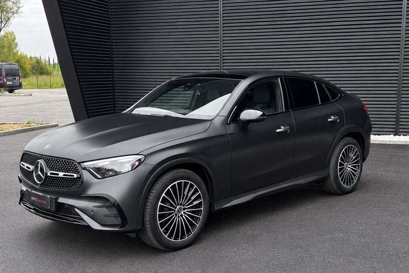 2025 Mercedes Benz GLC 300