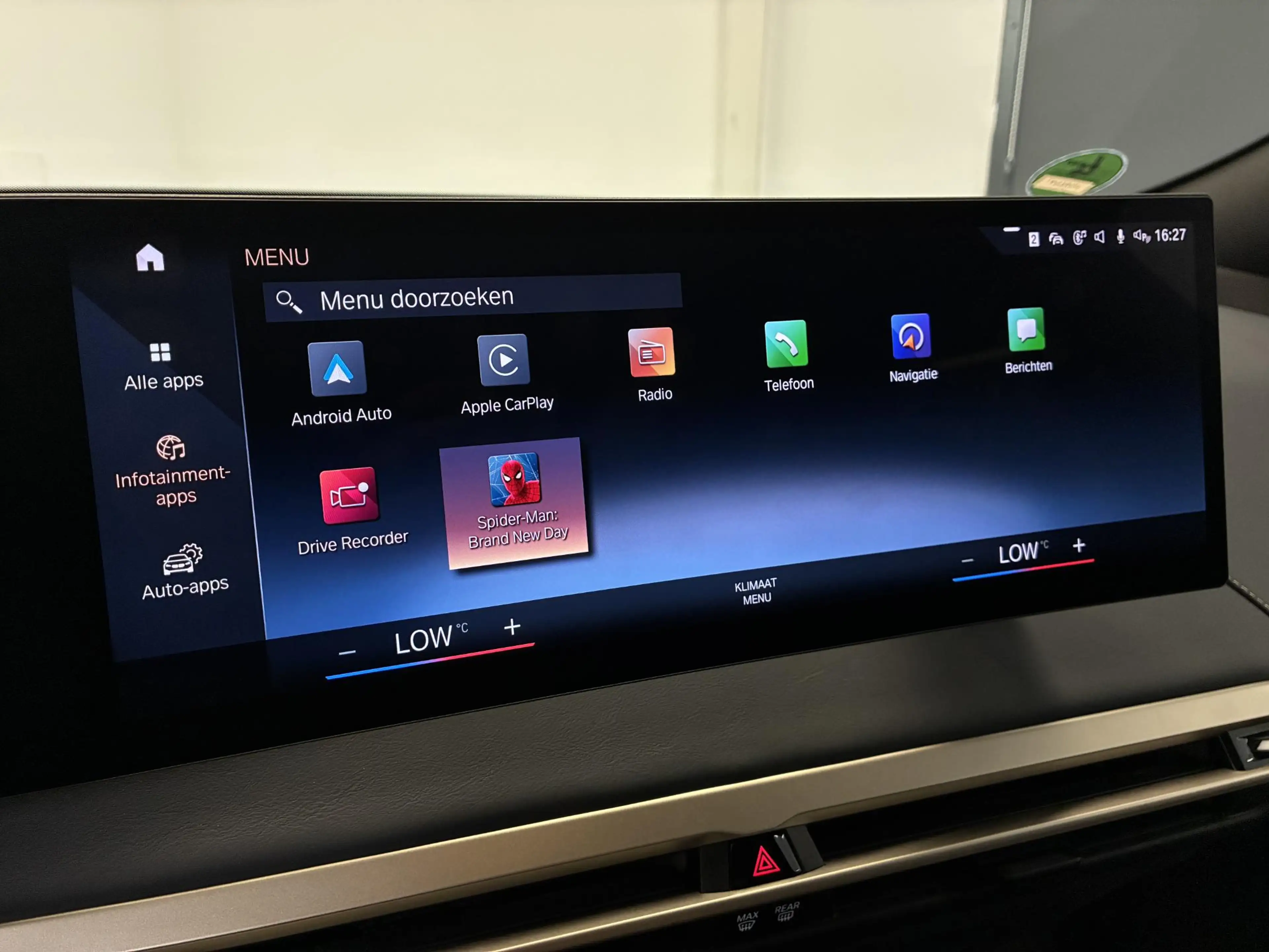 BMW iX xDrive40 High Executive 77 kWh | 98% SOH | PANO | — photo 30