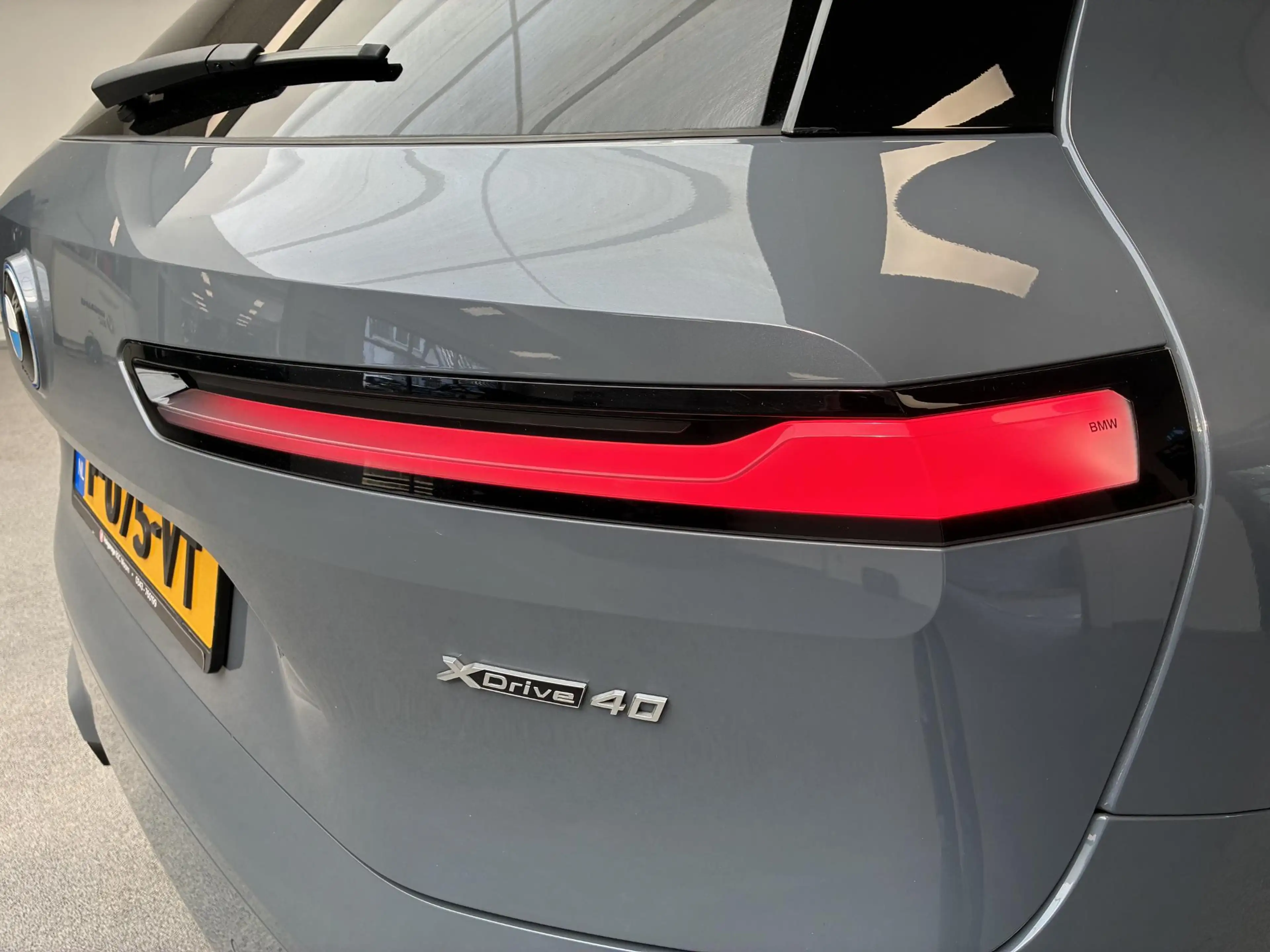 BMW iX xDrive40 High Executive 77 kWh | 98% SOH | PANO | — photo 37