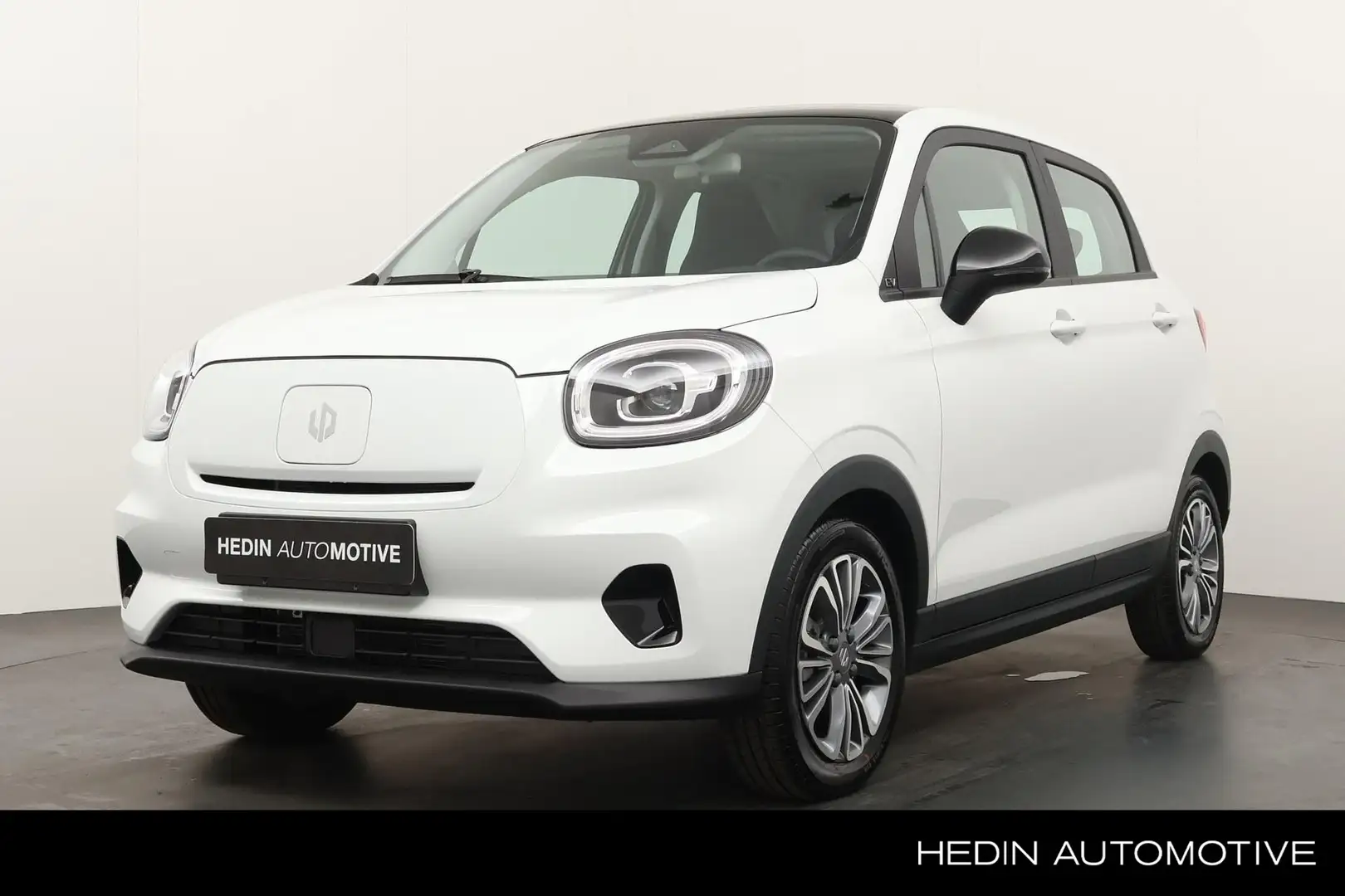 Leapmotor T03 Smart 37.3 kWh 95pk | Navigatie | Achteruitrijcame Wit - 1