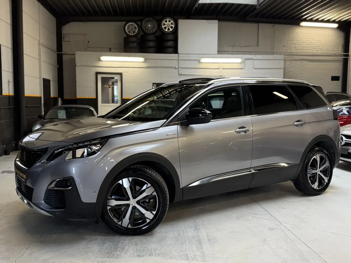 Peugeot 5008 GT LINE TVA 7 PL TOIT PANO CUIR CAMERA BOITE AUTO Gris - 1