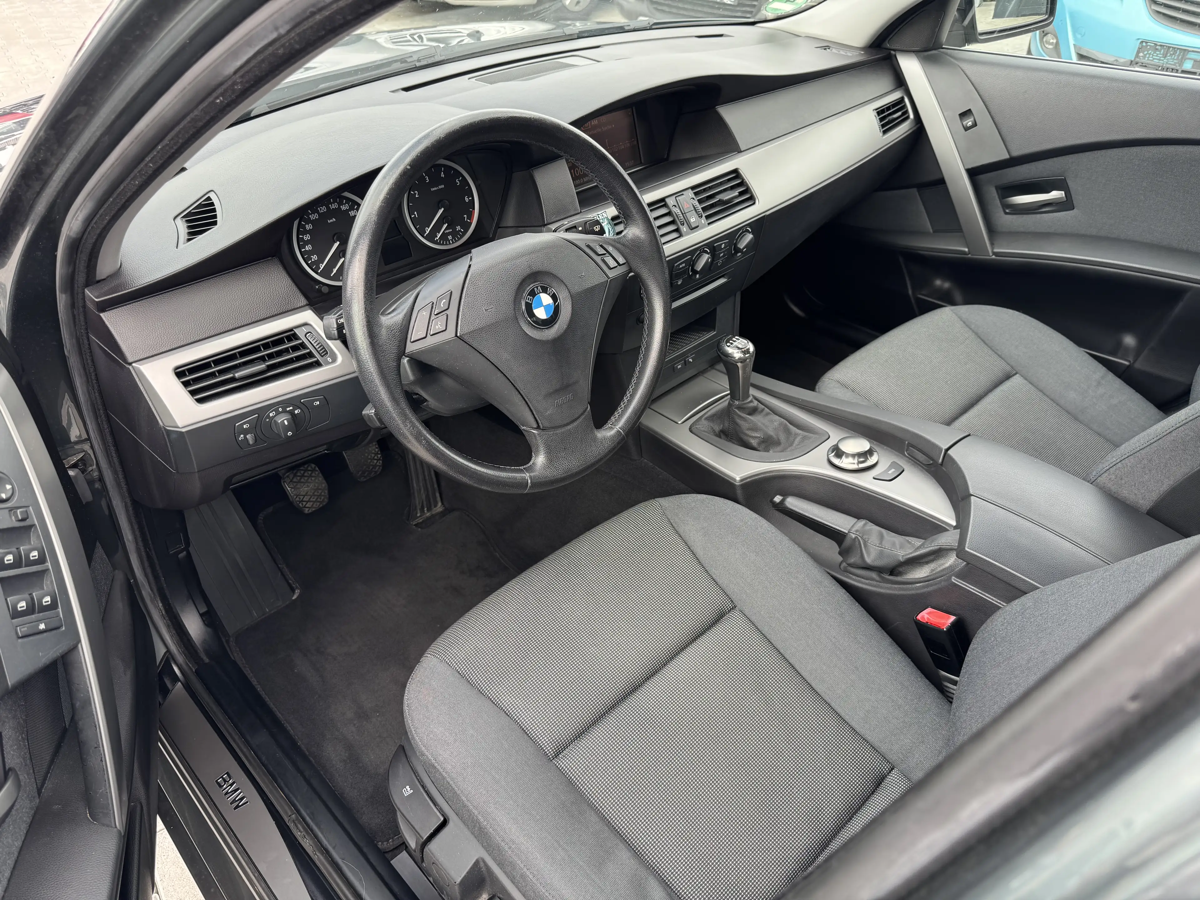 BMW 530 5er 530i / Xenon / PDC — photo 6
