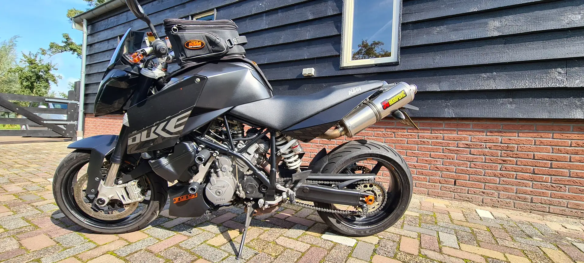 KTM 990 Super Duke Noir - 1