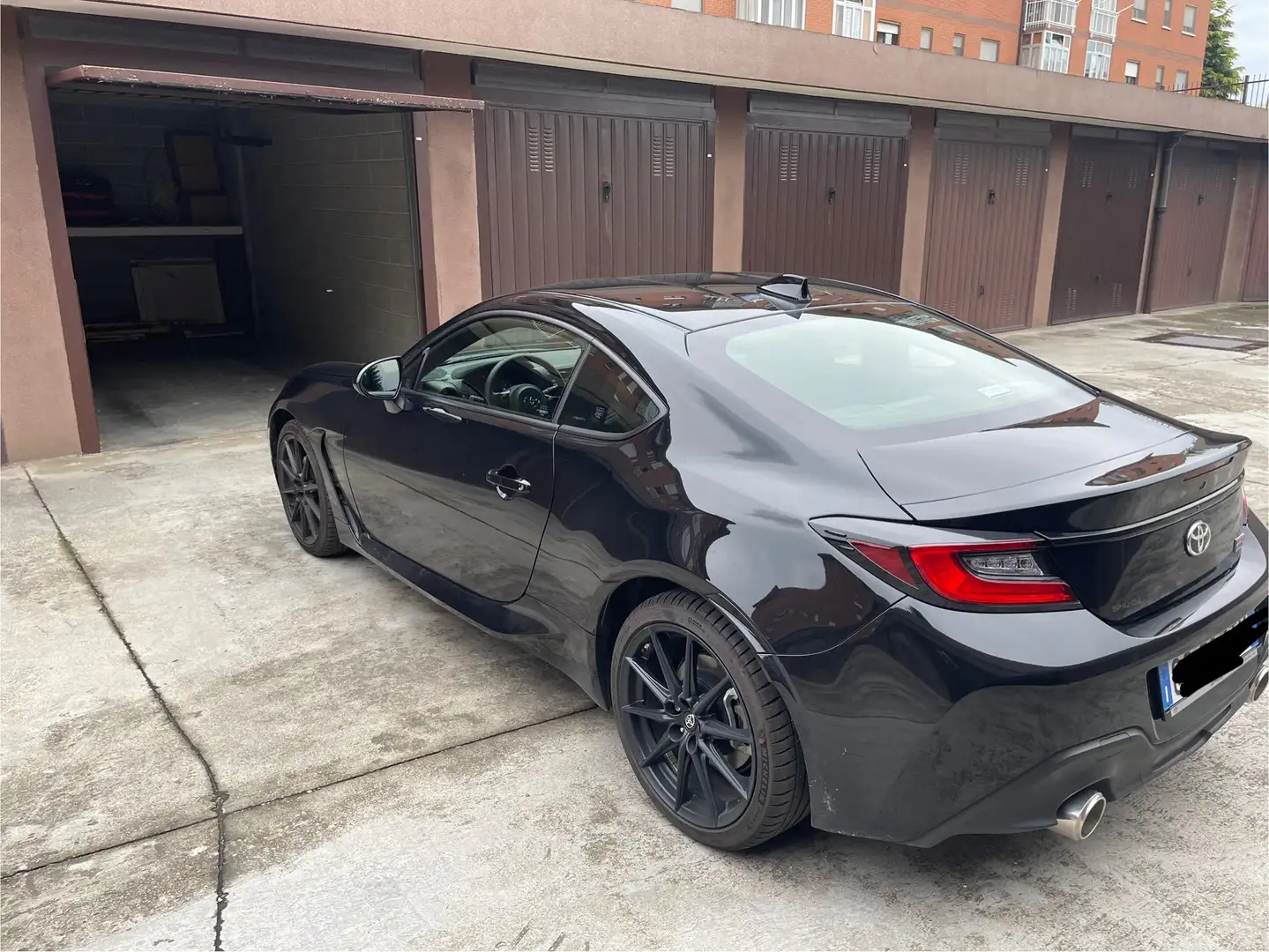 Toyota GR86 Premium Sport - 2