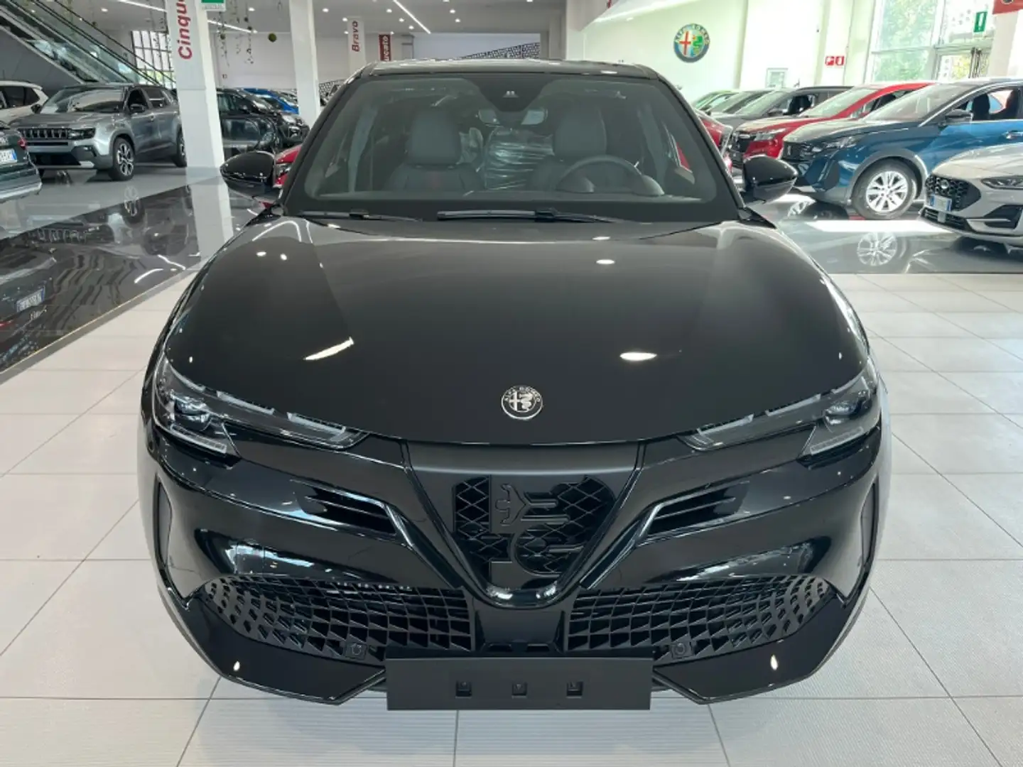 Alfa Romeo Junior 1.2 136 CV Hybrid eDCT6 Speciale Czarny - 2