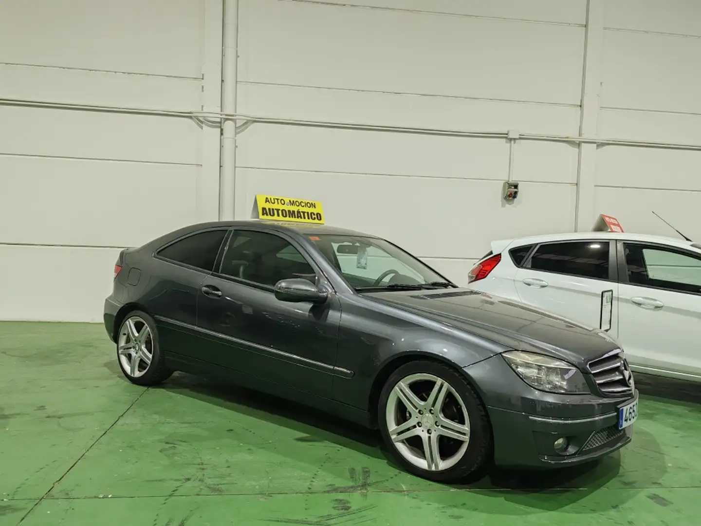 Mercedes-Benz C 200 200CDI Aut. Gris - 1